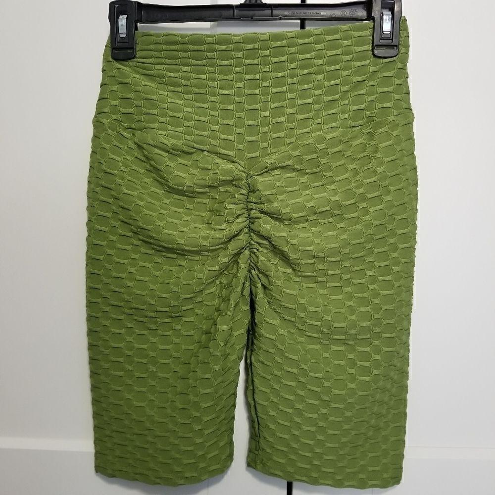 Yitong bike shorts new, small